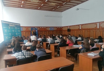 Крок у майбутнє: дев'ятикласники Голосіївського району  проходять профорієнтацію у МАУП