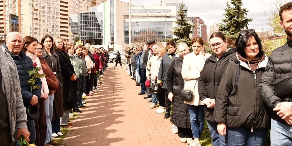 Студенти Голосіївського ЕПФК взяли участь у мітингу - реквіємі до Дня вшанування Героїв Чорнобилю. 