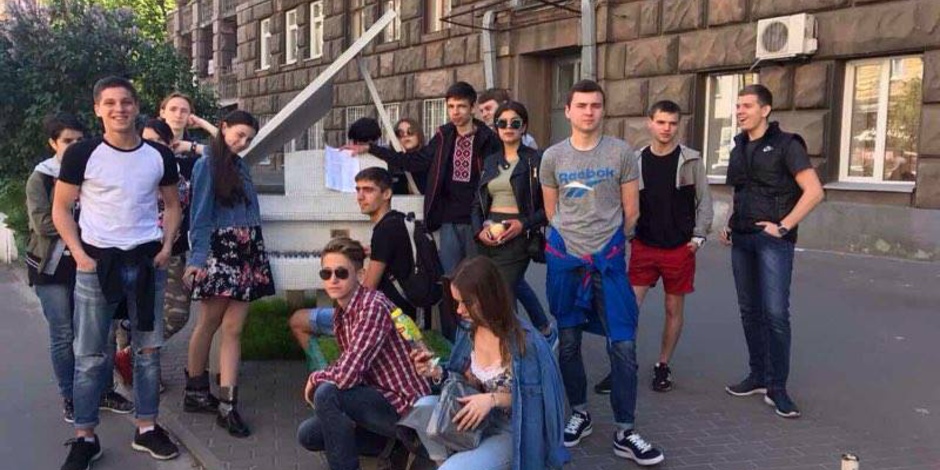 Студенти технікуму побували на ексклюзивній екскурсії «Вулиця трьох театрів»